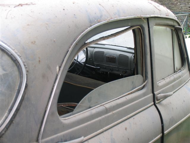 Seat1400B M-176.363 006.jpg
